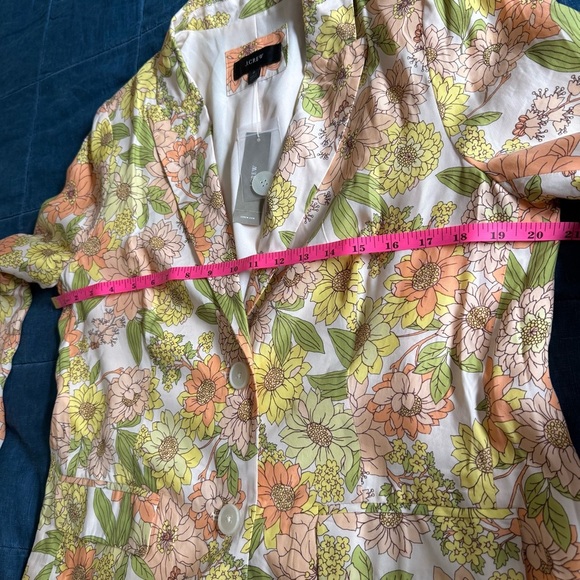 NWT J Crew Cupro Parke blazer in zinnia floral Size 8 - Picture 10 of 11